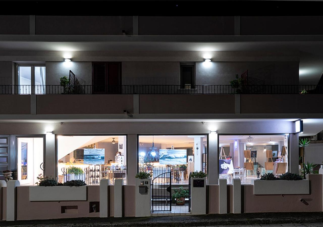 卡斯崔加纳诺德尔卡波Adua Art住宿加早餐旅馆 外观 照片