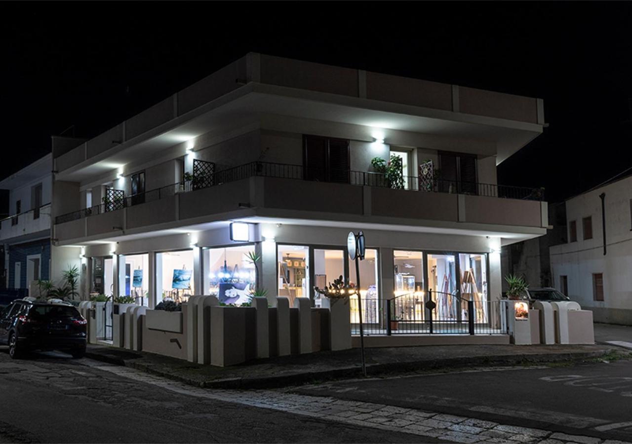 卡斯崔加纳诺德尔卡波Adua Art住宿加早餐旅馆 外观 照片